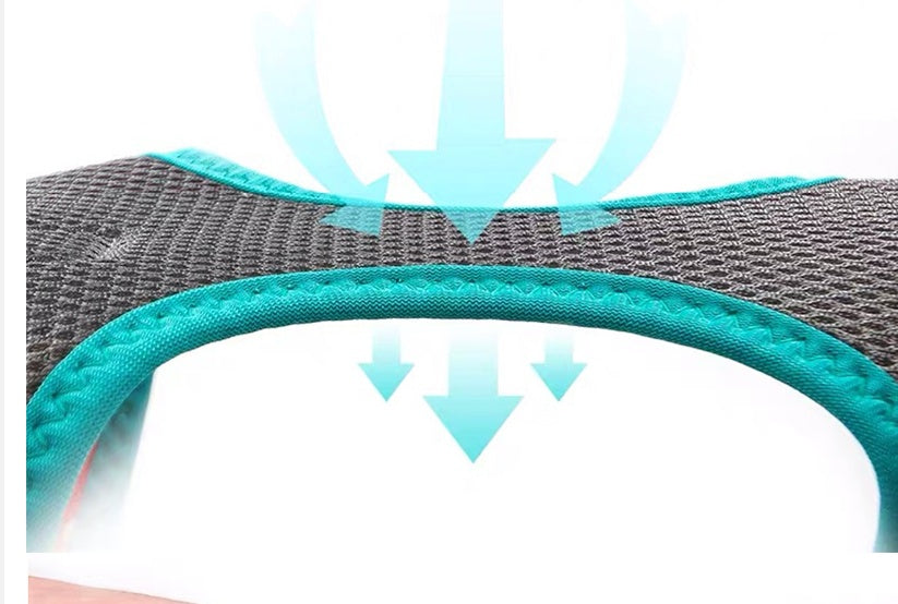 Easy-to-wear dog harness with a breathable mesh design